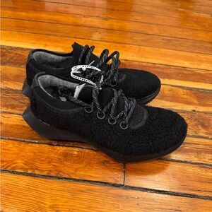 Allbirds Women's Black Wool Dashers Sneakers